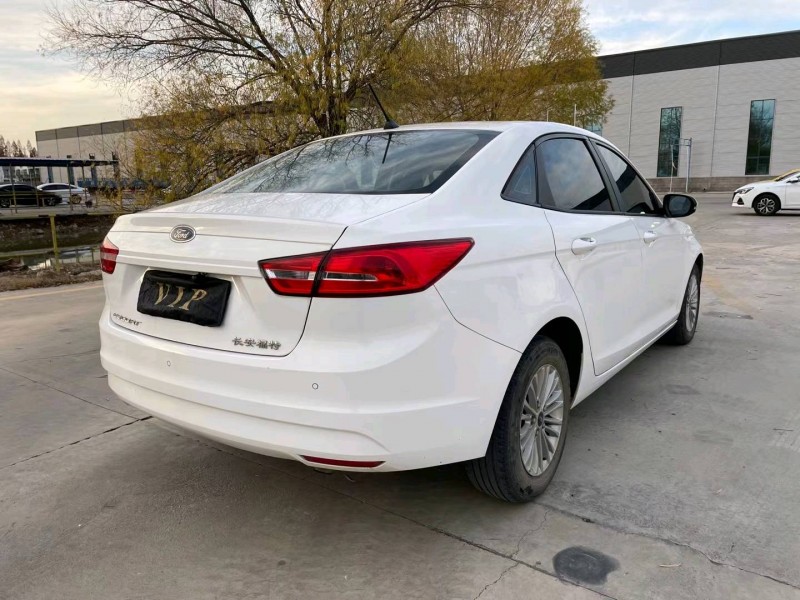 徐州18年福特福睿斯4