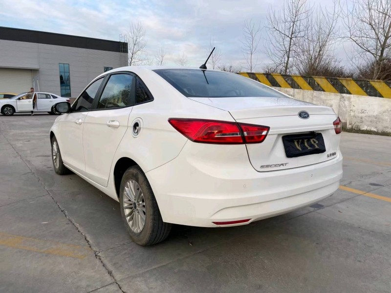 徐州18年福特福睿斯5