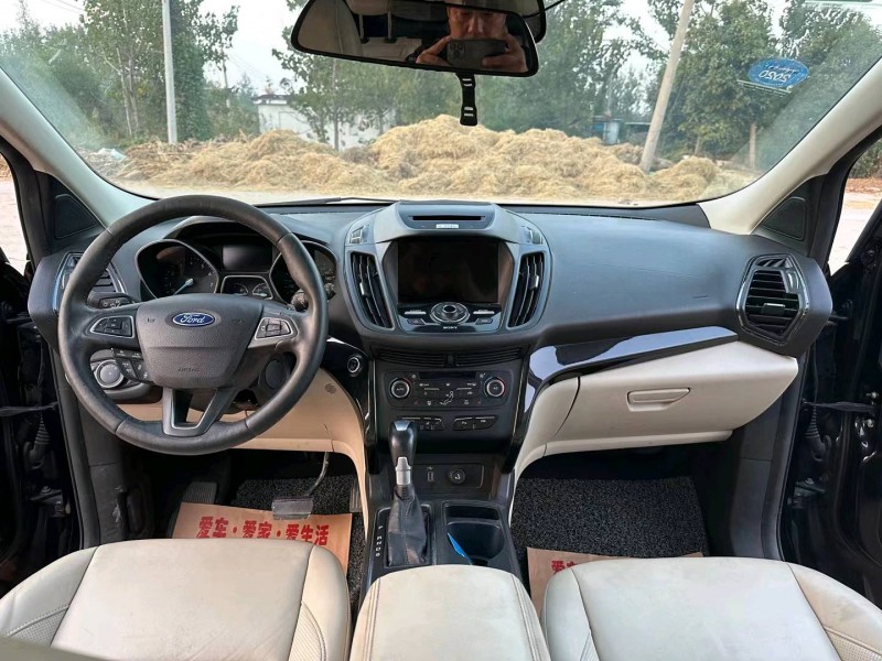 徐州17年福特翼虎7