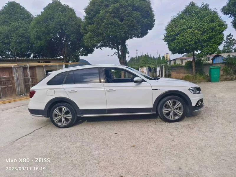 成都19年大众蔚领6