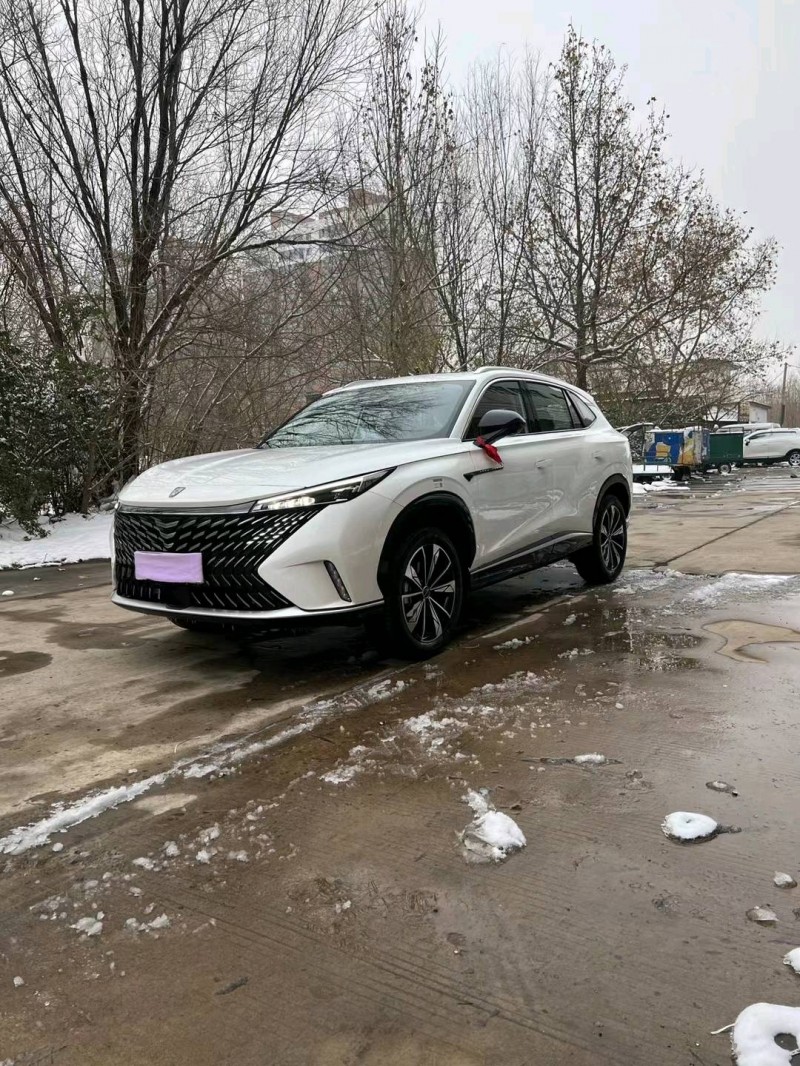 邯郸23年荣威RX52