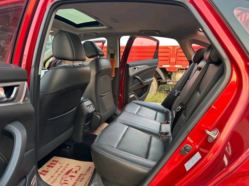 常州18年长安汽车逸动5