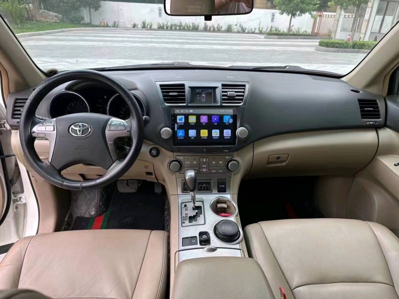 廊坊12年丰田汉兰达5