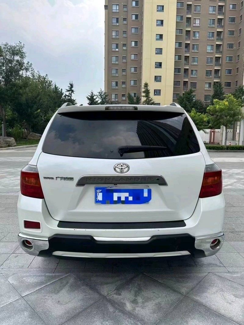 廊坊12年丰田汉兰达9