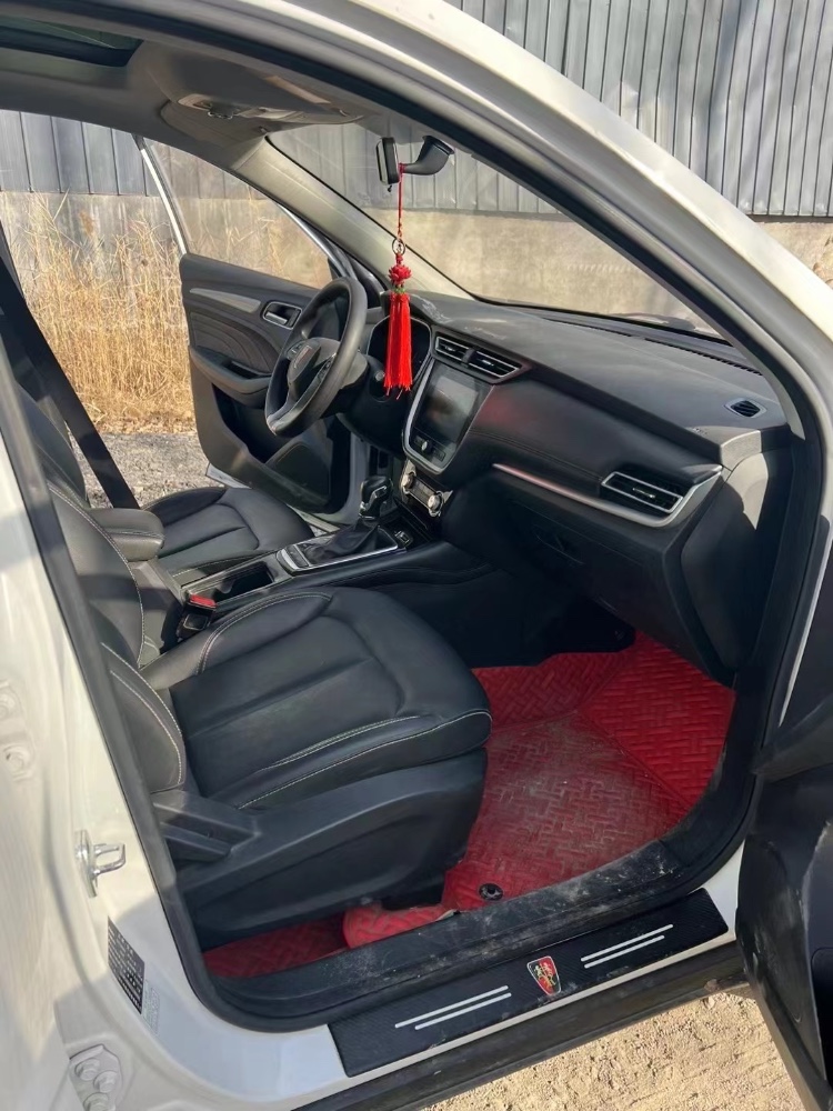 枣庄19年荣威RX38