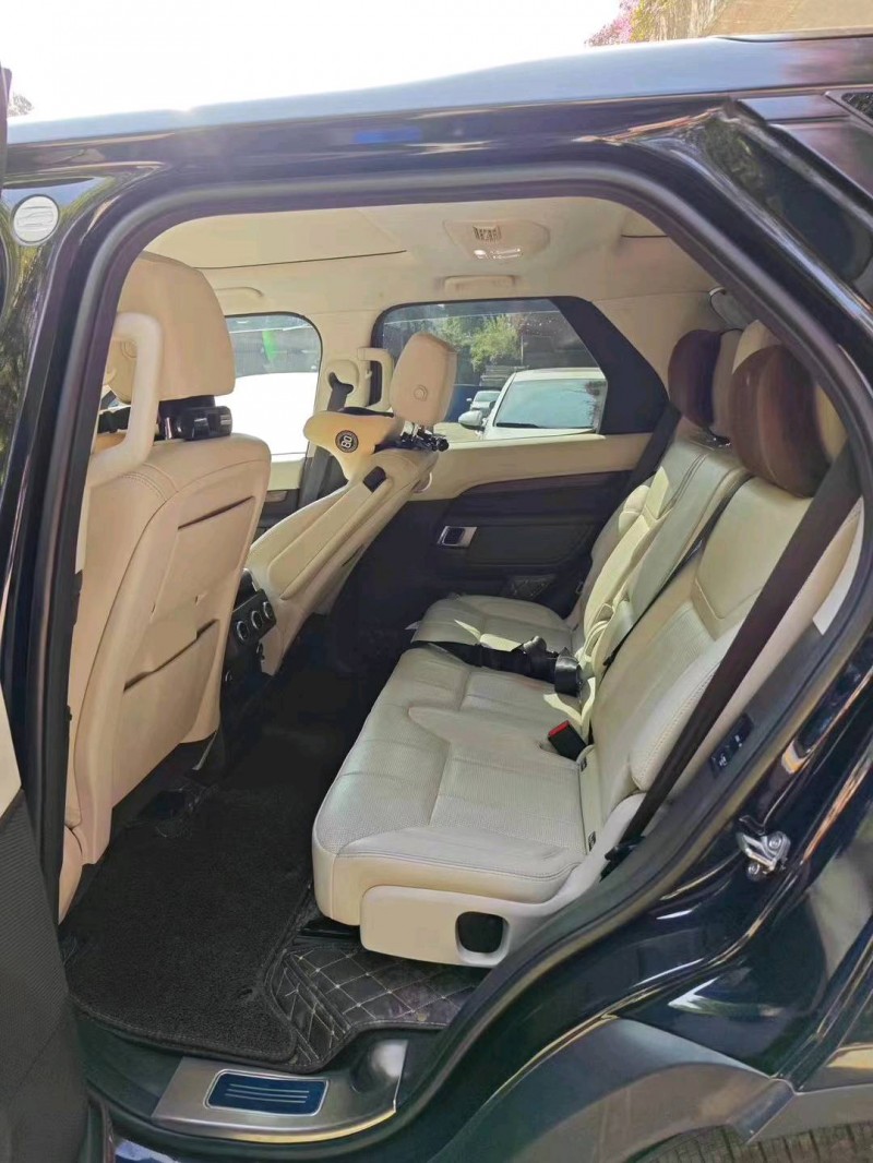 广州19年路虎发现4