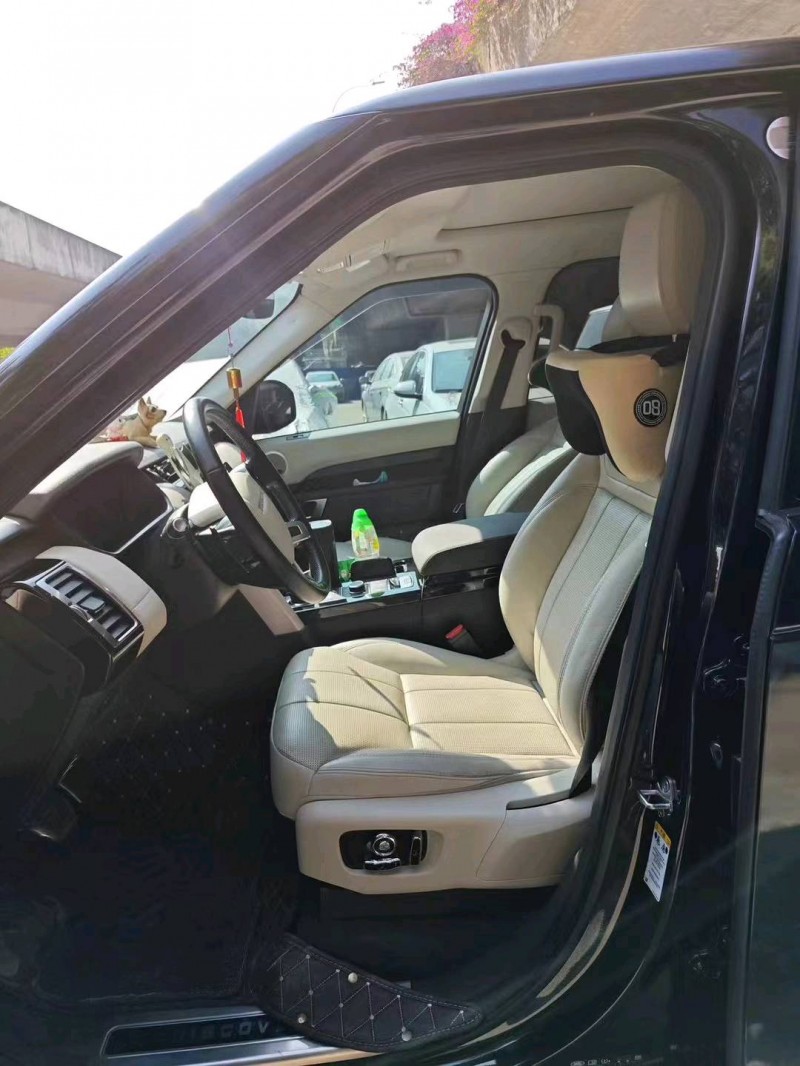 广州19年路虎发现6