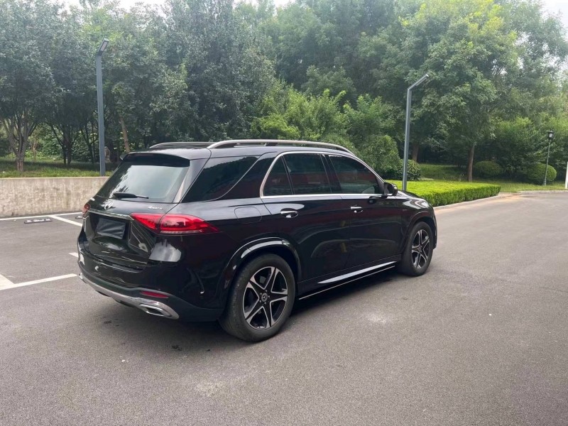 济宁22年奔驰GLE8