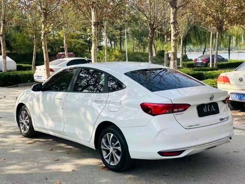 聊城23年别克威朗5