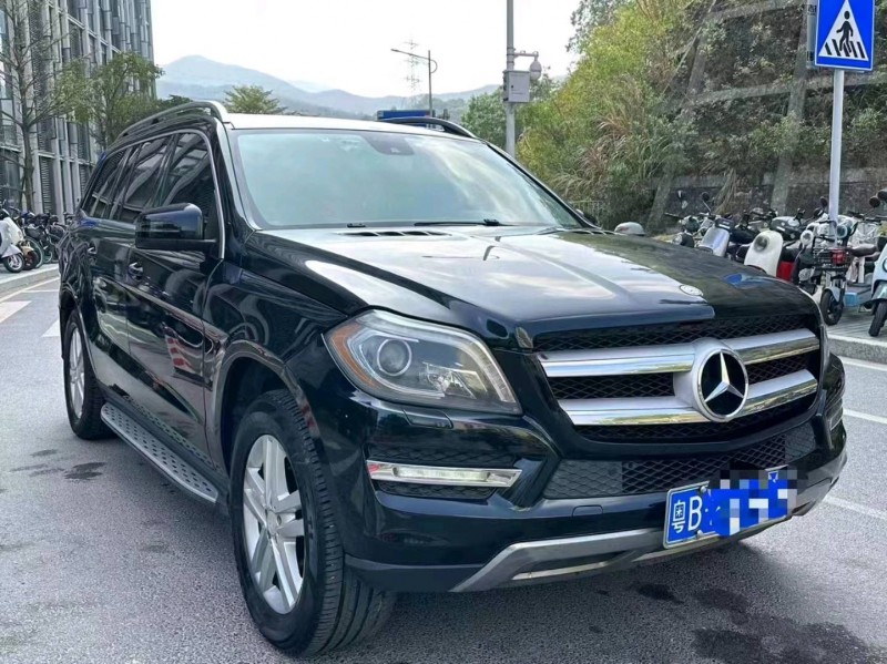 广州13年奔驰GL2
