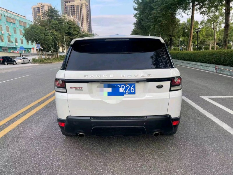 广州15年路虎揽胜运动9