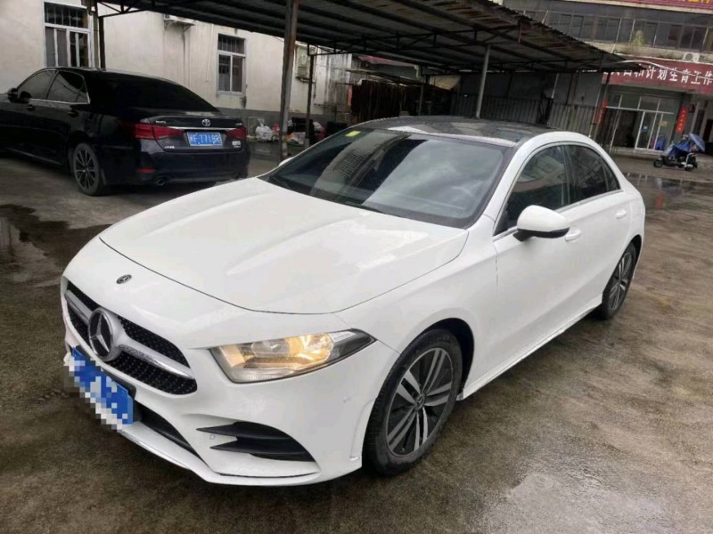 珠海19年奔驰A2