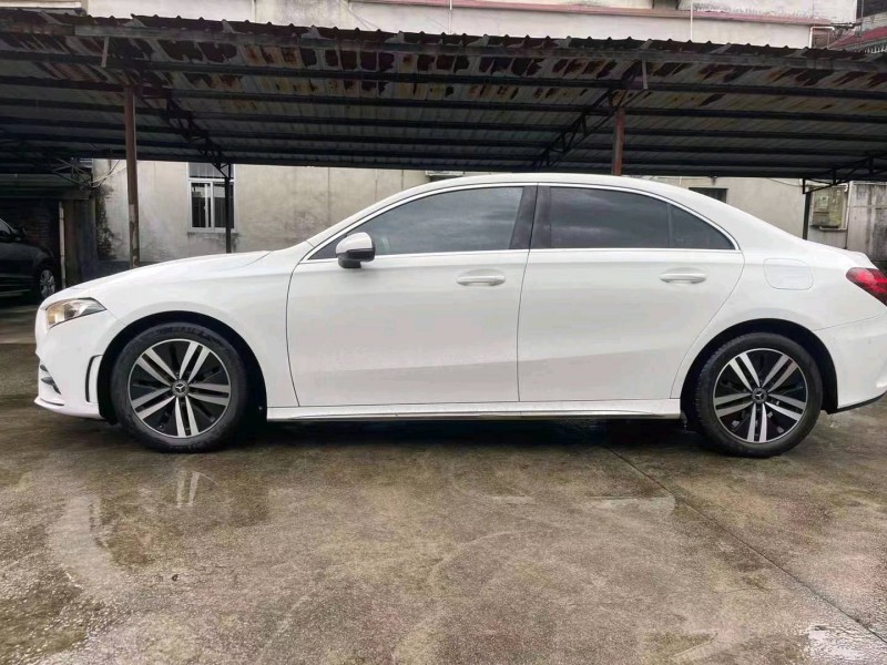 珠海19年奔驰A7