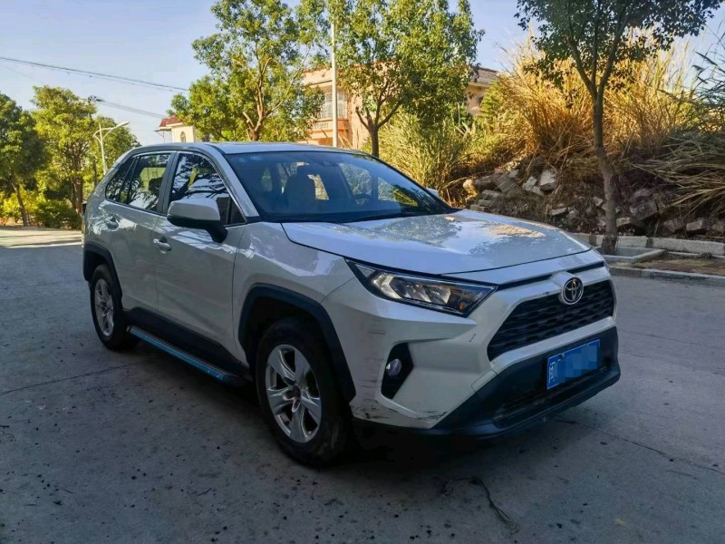 邵阳20年丰田RAV4荣放4