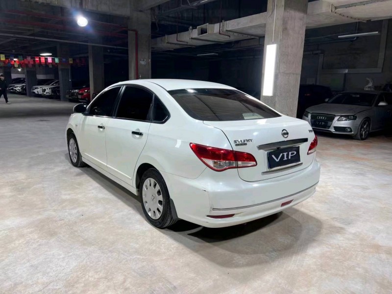 衡陽16年日產軒逸6