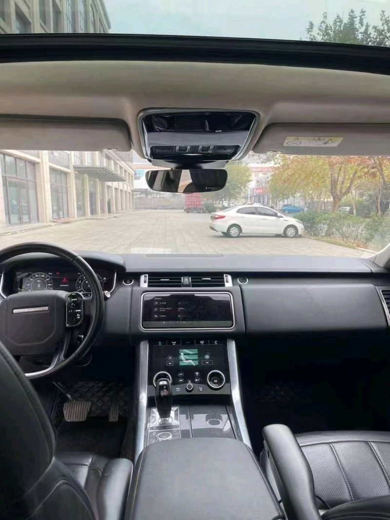 烟台19年路虎揽胜运动7