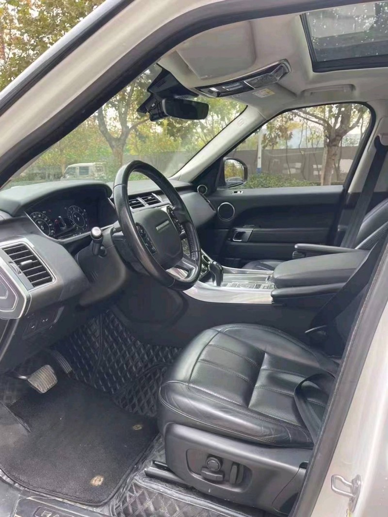 烟台19年路虎揽胜运动8