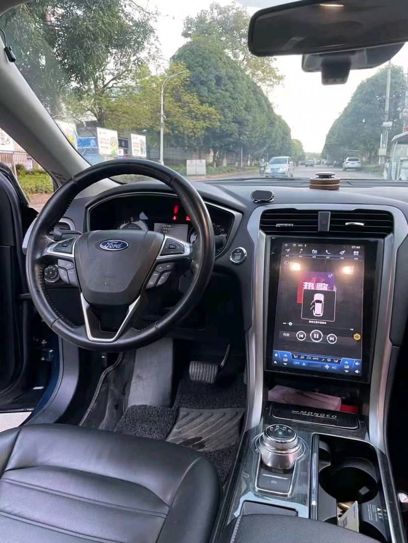 珠海17年福特蒙迪欧4