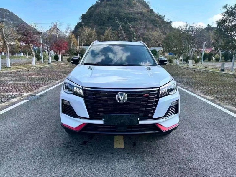 遵義23年長安汽車CS751