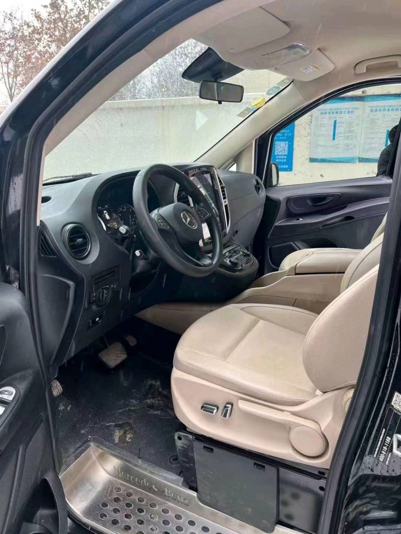 邯郸20年奔驰威霆6