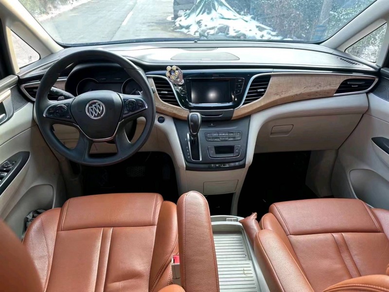 枣庄18年别克GL85