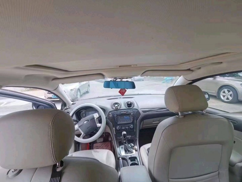 青岛13年福特蒙迪欧5