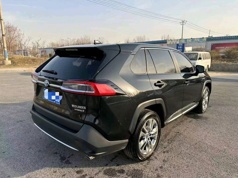 廊坊21年丰田威兰达8