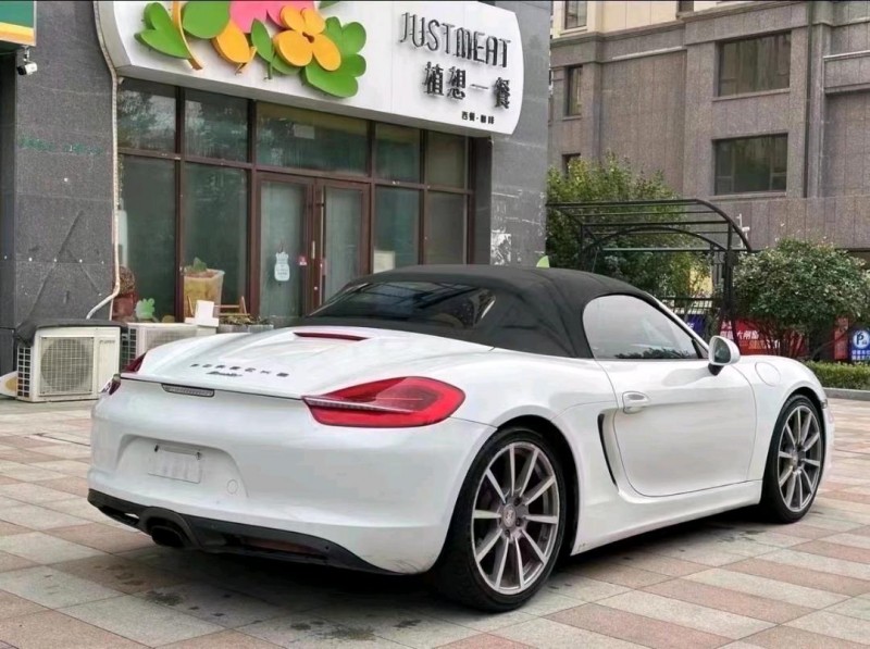 枣庄14年保时捷卡曼4