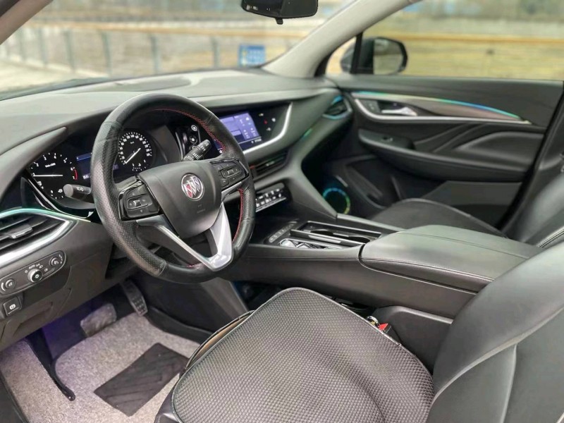 东营20年别克昂科旗8