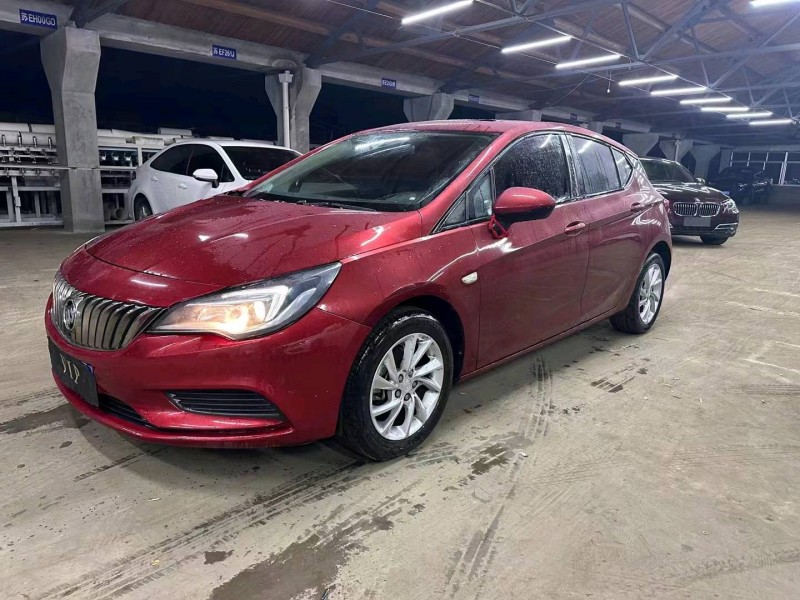 苏州17年别克威朗2