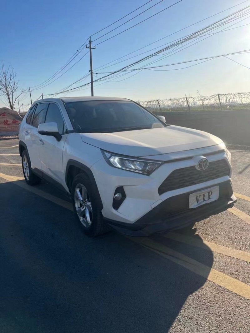 許昌20年豐田RAV4榮放2