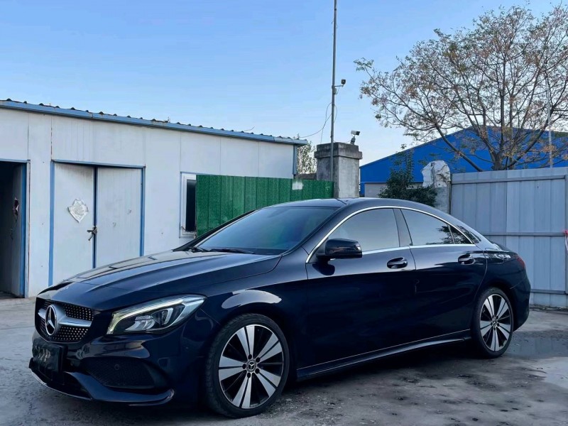 济宁18年奔驰CLA3