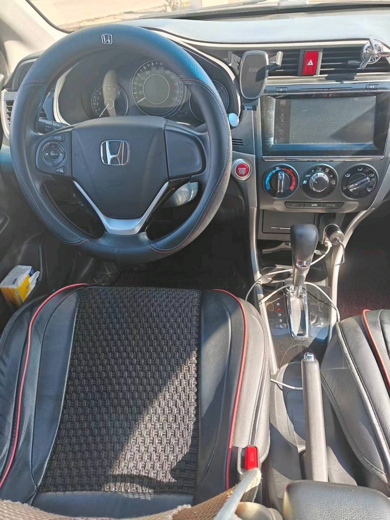 东莞17年本田凌派5