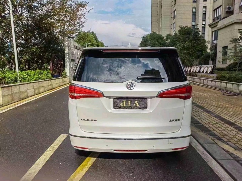 苏州17年别克GL87