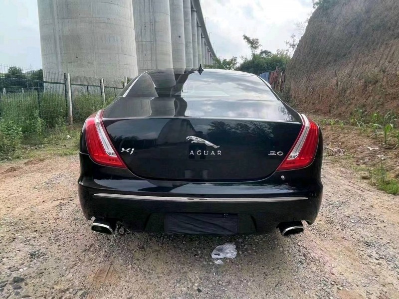 邯郸13年捷豹XJ3