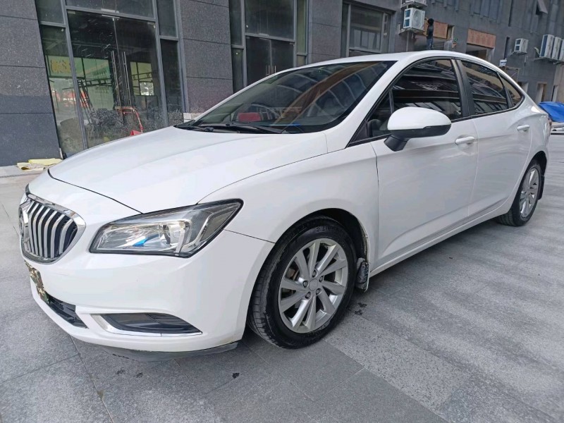 东莞16年别克威朗3