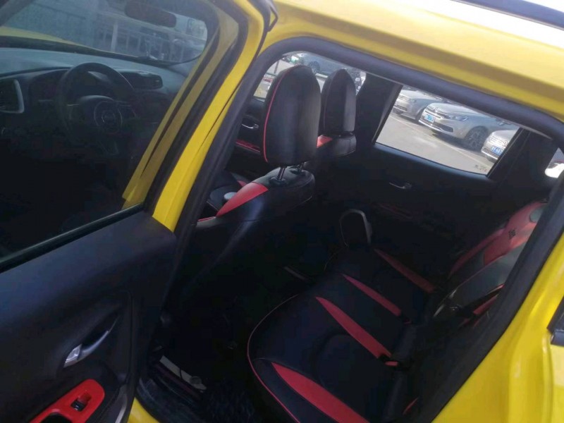 潍坊17年Jeep自由侠6