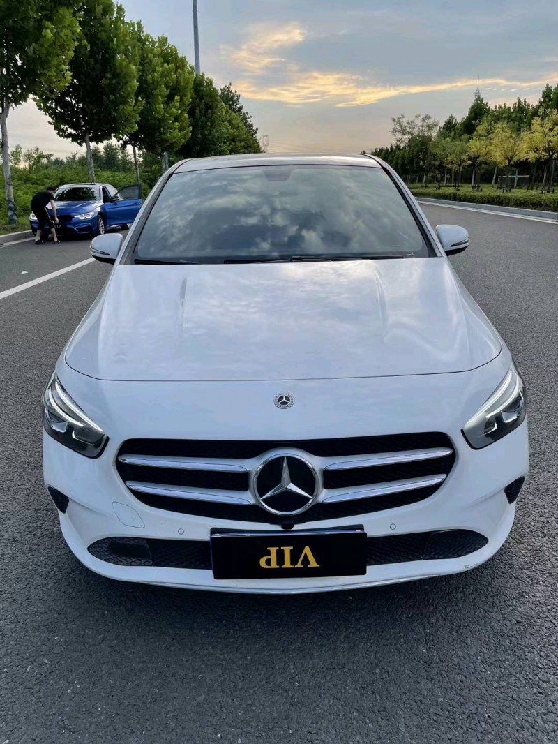 徐州21年奔驰B1