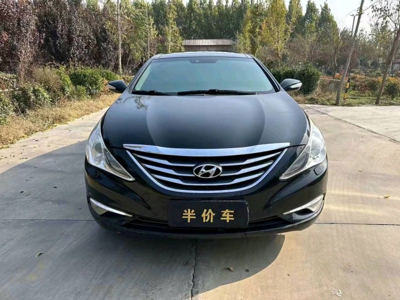 淄博16年现代索纳塔八1