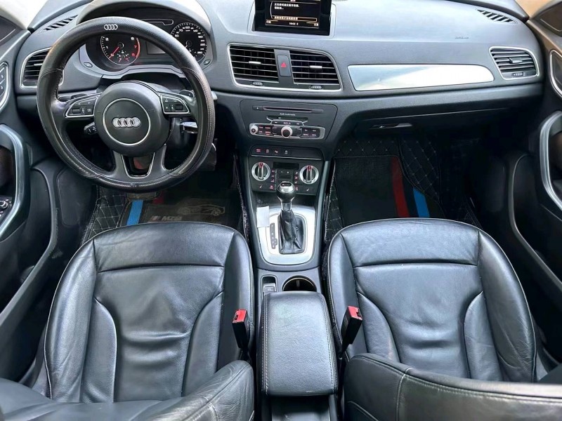 济宁14年奥迪Q36