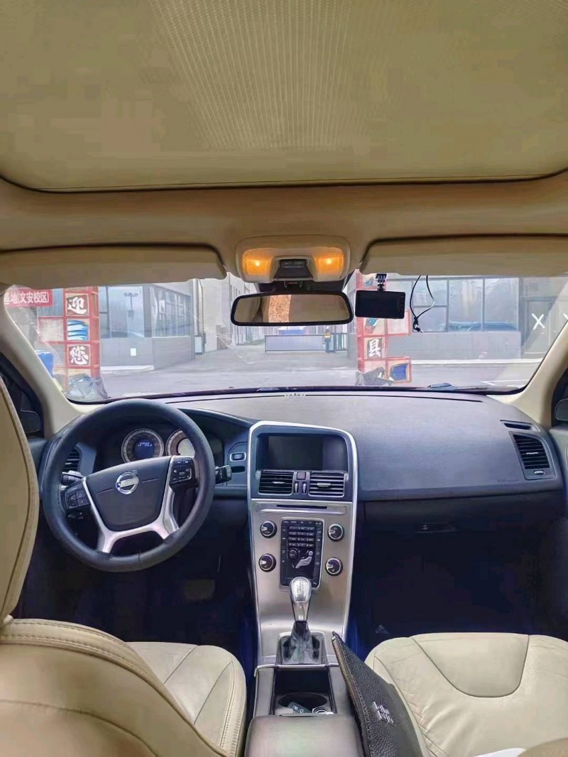秦皇島13年沃爾沃XC604