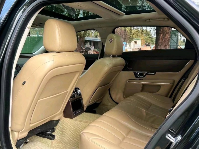 青岛16年捷豹XJ4