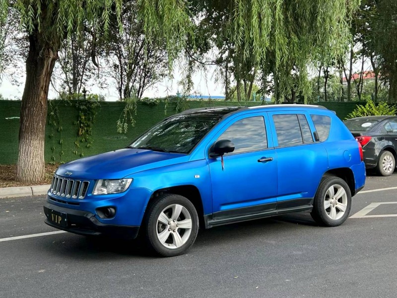 青岛13年Jeep指南者2