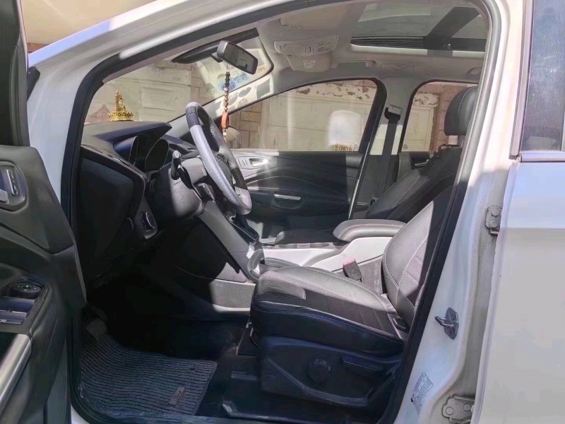 济南14年福特翼虎8