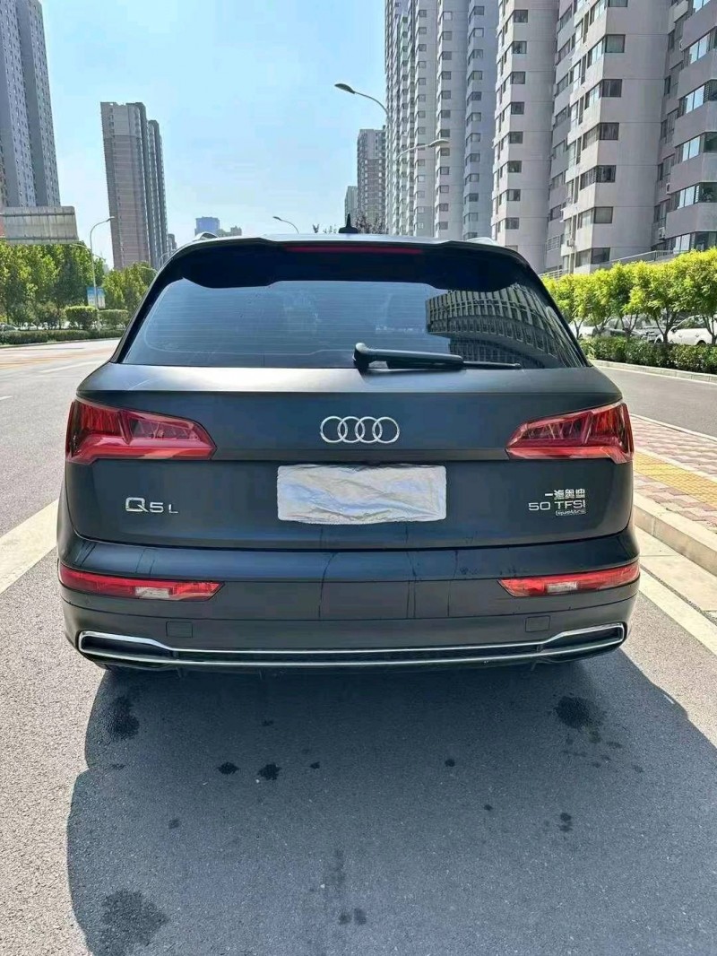 石家庄18年奥迪Q59