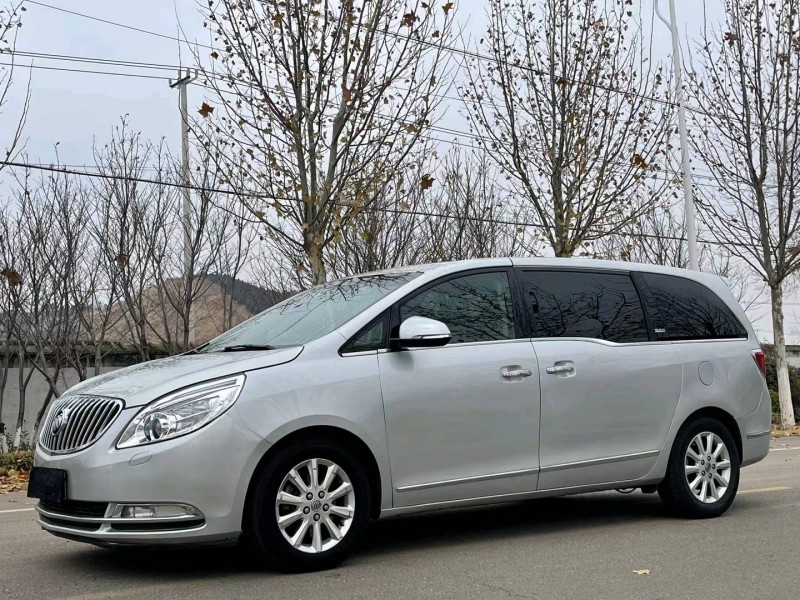 徐州11年别克GL83