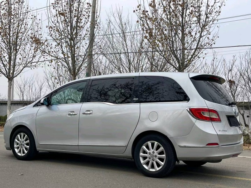 徐州11年别克GL88