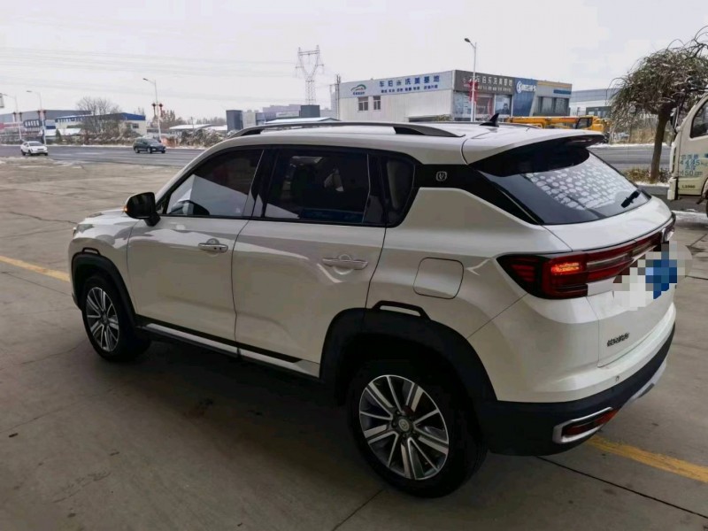 保定19年长安汽车CS355