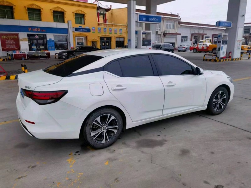 保定20年日产天籁4