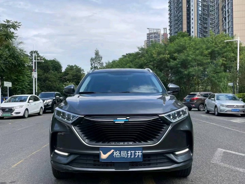 深圳21年长安汽车欧尚1